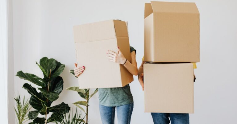 Local vs. Long Distance Moving: Which Option is Right for You?